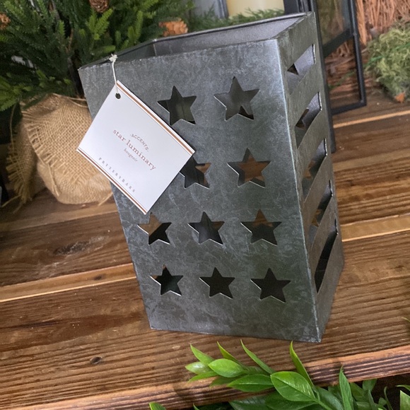 Pottery Barn Galvanized Outdoor Stars and Stripes Luminary - Picture 7 of 16